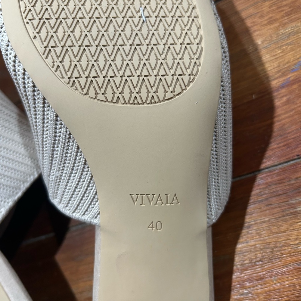 Vivaia Square-Toe Block Heel Sandals (Jade Pro) - Picture 6 of 6